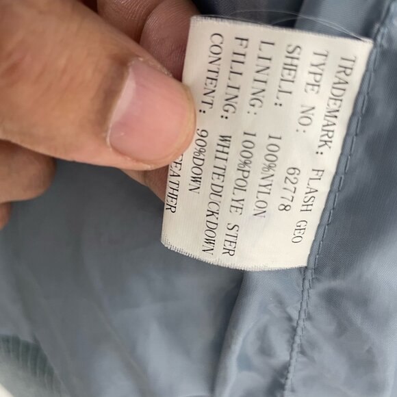 WOMEN MEDIUM PUFFER JACKET FLASH GEO BRAND WITH FUR BLUE HIGH END CANADIAN BRAND - Picture 5 of 9